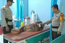 Diduga Dendam, Kakek...
