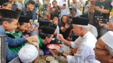 Ganjar Makan Bareng...