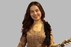 Mayang Lucyana Lagi-lagi...