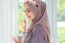 Ria Ricis Cerai, Ini...