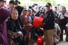 Wakil Gubernur Kalteng...