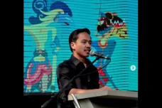 Kritik Presiden Jokowi,...