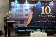 Rayakan HUT Ke-10, LAM-PTKes...