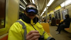Apple Vision Pro: Viral...