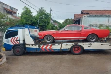 KPK Sita Ford Mustang...