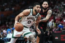 Hasil NBA, Senin (12/2/2024):...