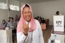Anies-Muhaimin Unggul...