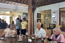 Butet Kartaredjasa:...