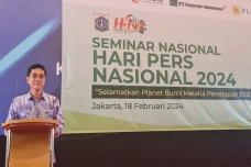 Komitmen Pembangunan...