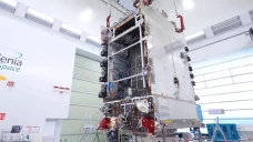Siap Luncurkan Satelit...