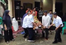 Petugas KPPS di Indramayu...