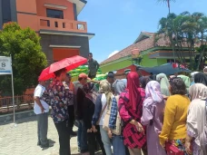 Warga Serang Serbu Operasi...