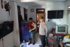 Maling Bobol Rumah Petani...