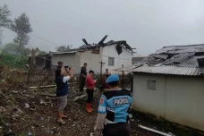 Puting Beliung Kertasari...