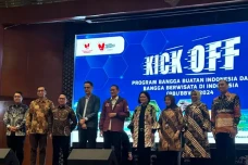 Kemenparekraf Targetkan...