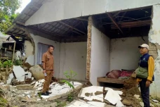 Gempa Bumi Berkekuatan...