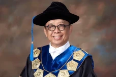 Hari Ini, Rektor UP...