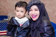 Roro Fitria Sebut Andre...