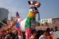 Ragam Tradisi di Daerah...