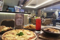 AHA Cafe di Next Hotel...
