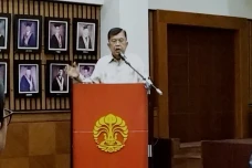 JK Soroti Utang Pemerintah:...