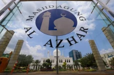 Masjid Agung Al Azhar...