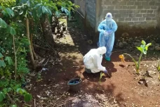 Puluhan Warga DIY Suspect...