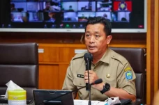 Ema Sumarna Ajukan Pengunduran...