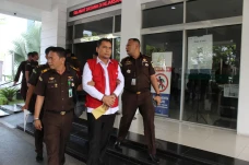 Tersangka Korupsi APD...