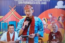 Sandiaga Uno Berkomitmen...