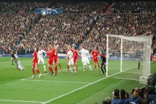 Liverpool Kolaborasi...