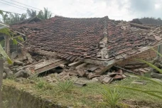 BNPB Sebut 17 Ribu Warga...