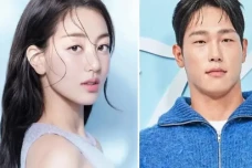 Netizen Cemas Jihyo...