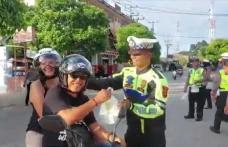 Viral, Momen Polisi...