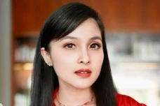 Alasan Sandra Dewi Minta...