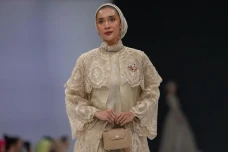 Tips Padu Padan Koleksi...