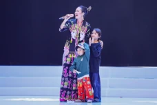 Andien Ajak Anak Tampil...