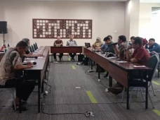 Kemendikbudristek dan...