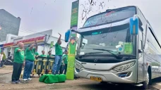 Ribuan Pedagang Warung...