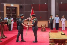 4 Danjen Akademi TNI...