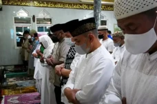 Mengungkap Fakta Kapolda...