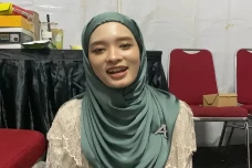 Inara Rusli Grogi Jadi...