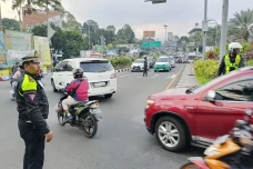 Lalu Lintas Jalur Puncak...