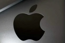 Pengguna iPhone di 92...