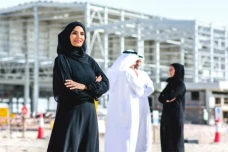 Asal-usul Abaya, Busana...