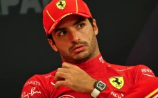 Pembalap Ferrari Carlos...