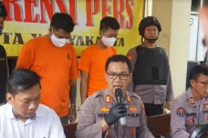 Polisi Tetapkan 2 Tersangka...