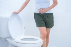 5 Cara Alami Atasi Sembelit...