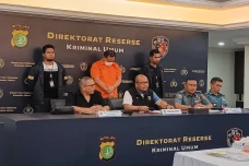 Pengemudi Fortuner Arogan...
