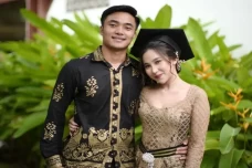5 Potret Cantik Devani...